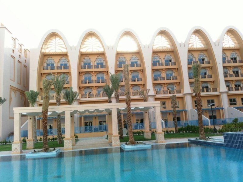 Al Ossaimi 4.jpg